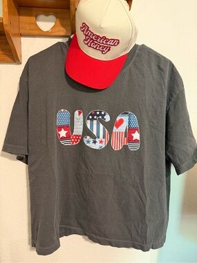 USA Appliqué Tee with Patriotic Flag Print